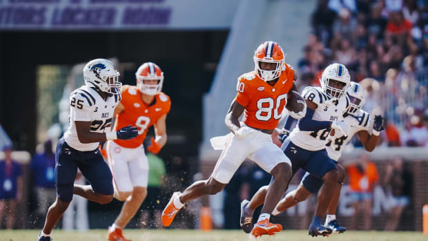 Collins_Beaux_CharlestonSouthern_DCP_709657